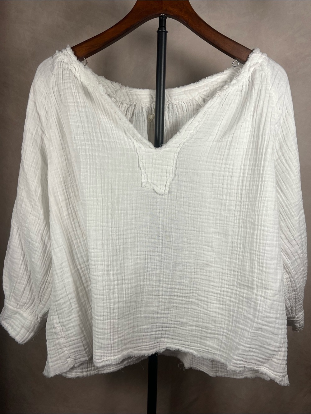 Natural Life XL White Gauze Boho Top Raw Hem V Neck Cottagecore Blouse